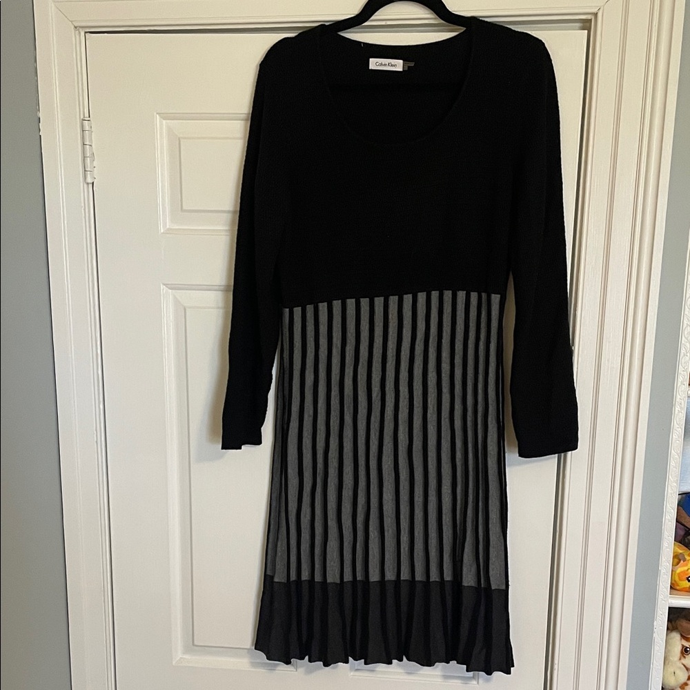 Calvin Klein Black and Gray Knit Dress EUC large